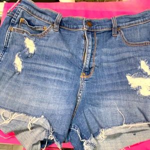 Hollister highwaisted shorts size 15